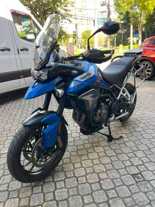 TRIUMPH TIGER 900 GT PRO TRIUMPH TIGER 900 GT PRO